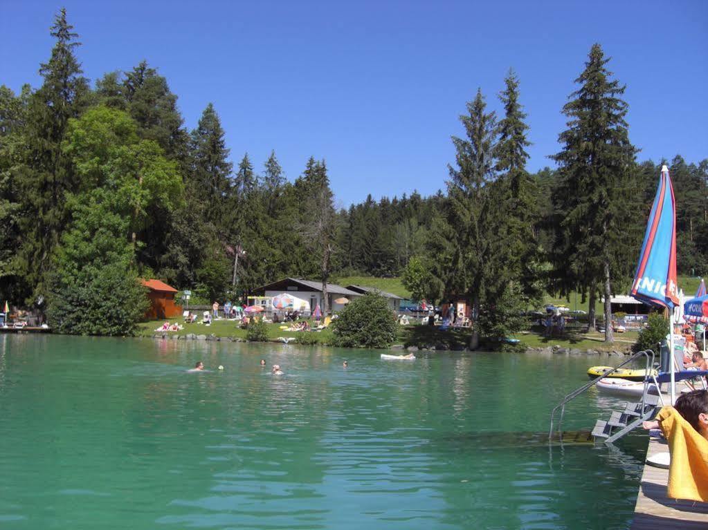 Gasthof Menuewirt Sankt Kanzian am Klopeiner See Exterior foto